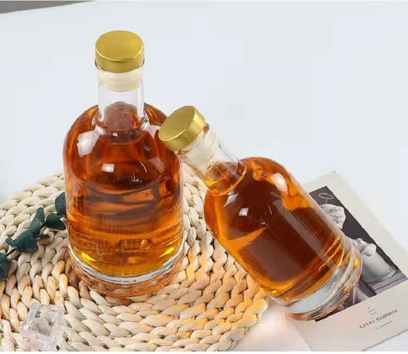 Customized 200ml 375ml 500ml 700ml 750ml 1000ml Transparent Glass Wine Gin Whisky Tequila Liquor Vodka Bottle Empty Bottle with Lid