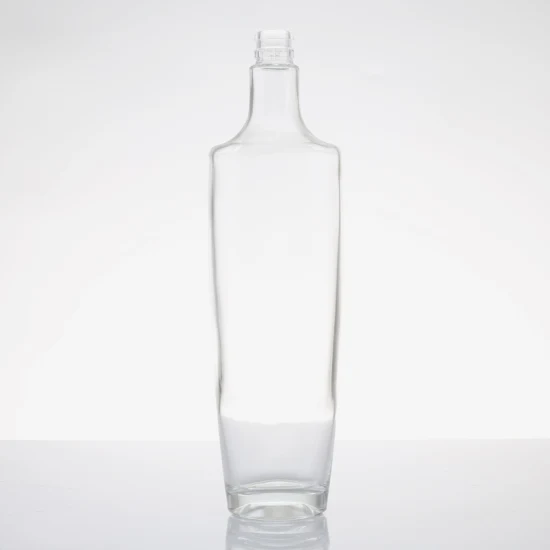 Wholesale Empty 70cl Glass Liquor Bottles for Vodka Whiskey Spirits Alcohol 700ml